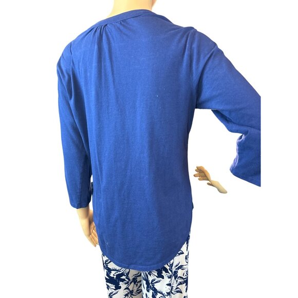 (6 for $25) Rebecca Malone Lace Front Henley in Navy Size Small - Picture 3 of 3